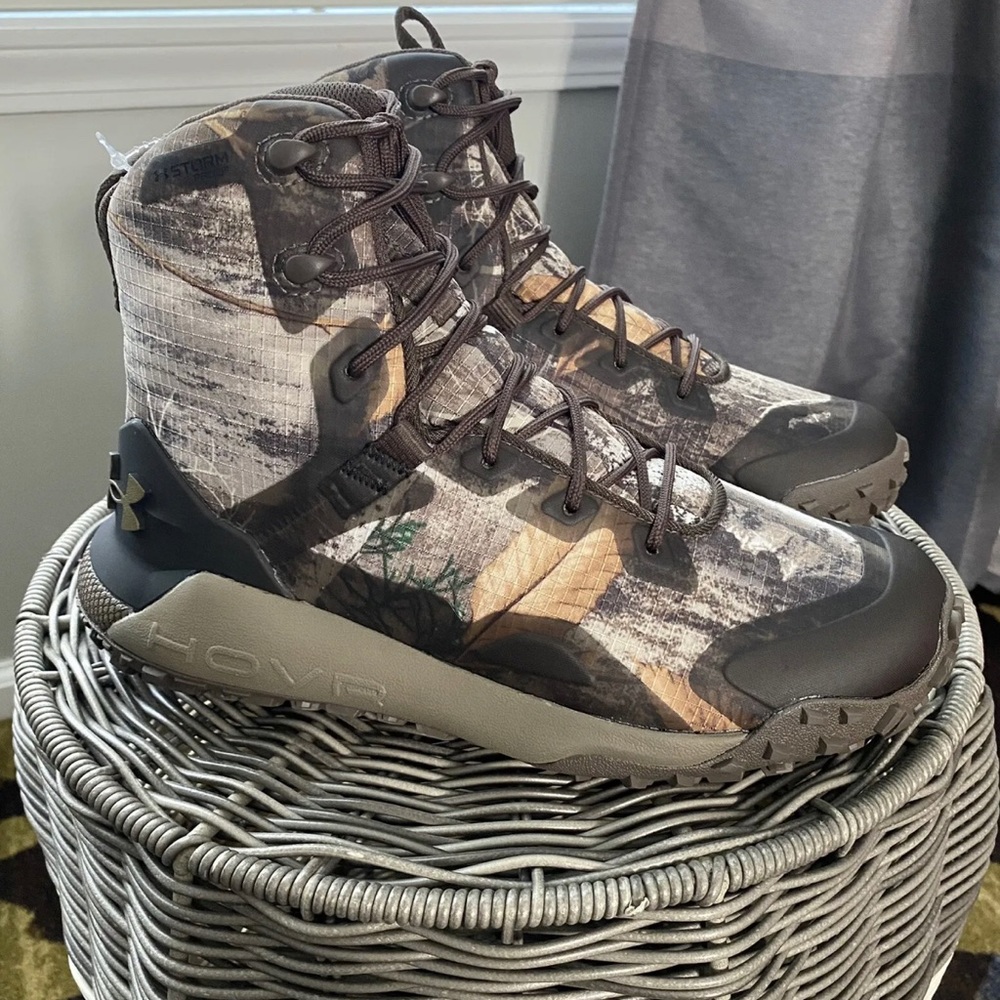 Mens Under Armour HOVR Dawn Waterproof Boots Mens 5.5 Womens 7